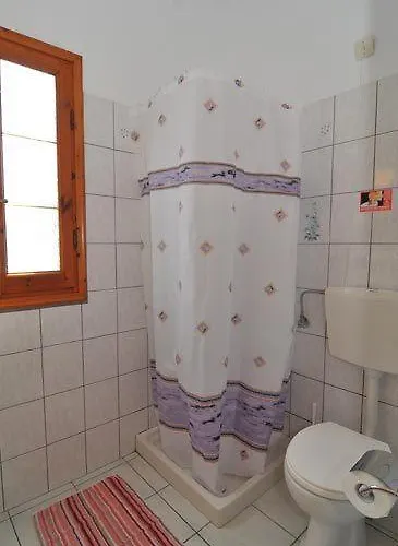 Komninos